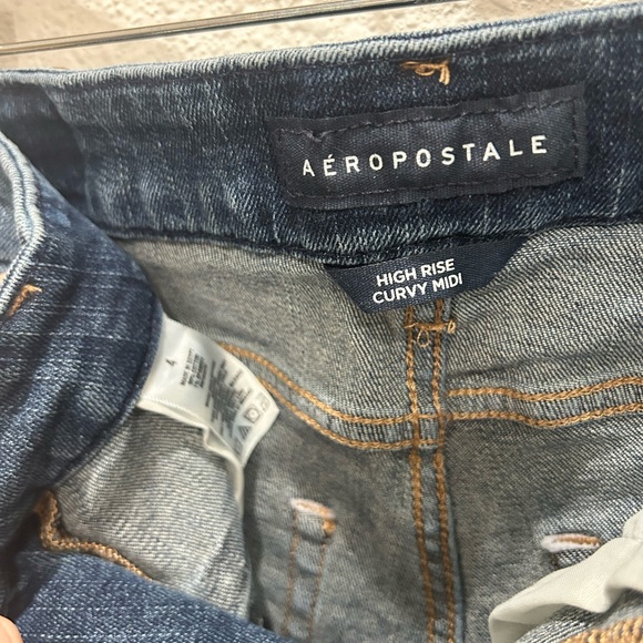 3 pairs Aeropostale shorts - Picture 7 of 9